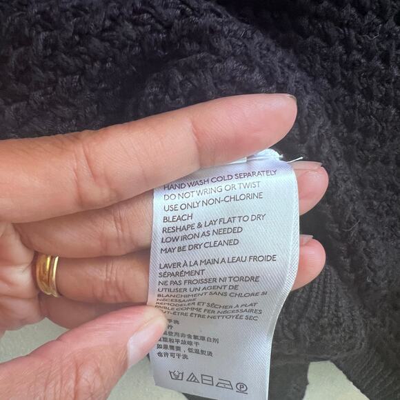 FREE PEOPLE Beach Crochet Knit Crop Tops Long Sleeve Black Women's Size L - Picture 3 of 7